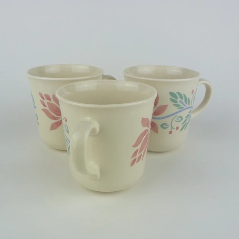 Set of‎ 3 Vintage Corelle Barbados Pattern Cups